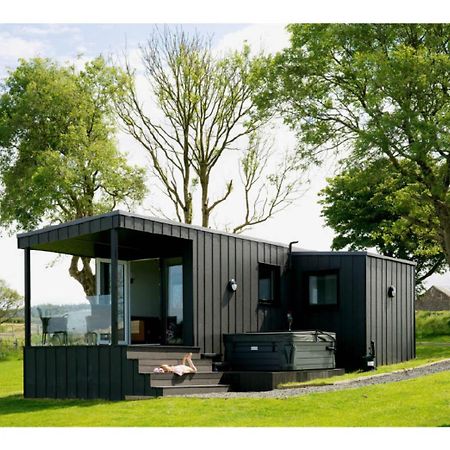 Luxury 2 Bedroom Glamping Pod With Hot Tub At Aganmore Farm Glamping - Pod 2 Ballycastle Bagian luar foto
