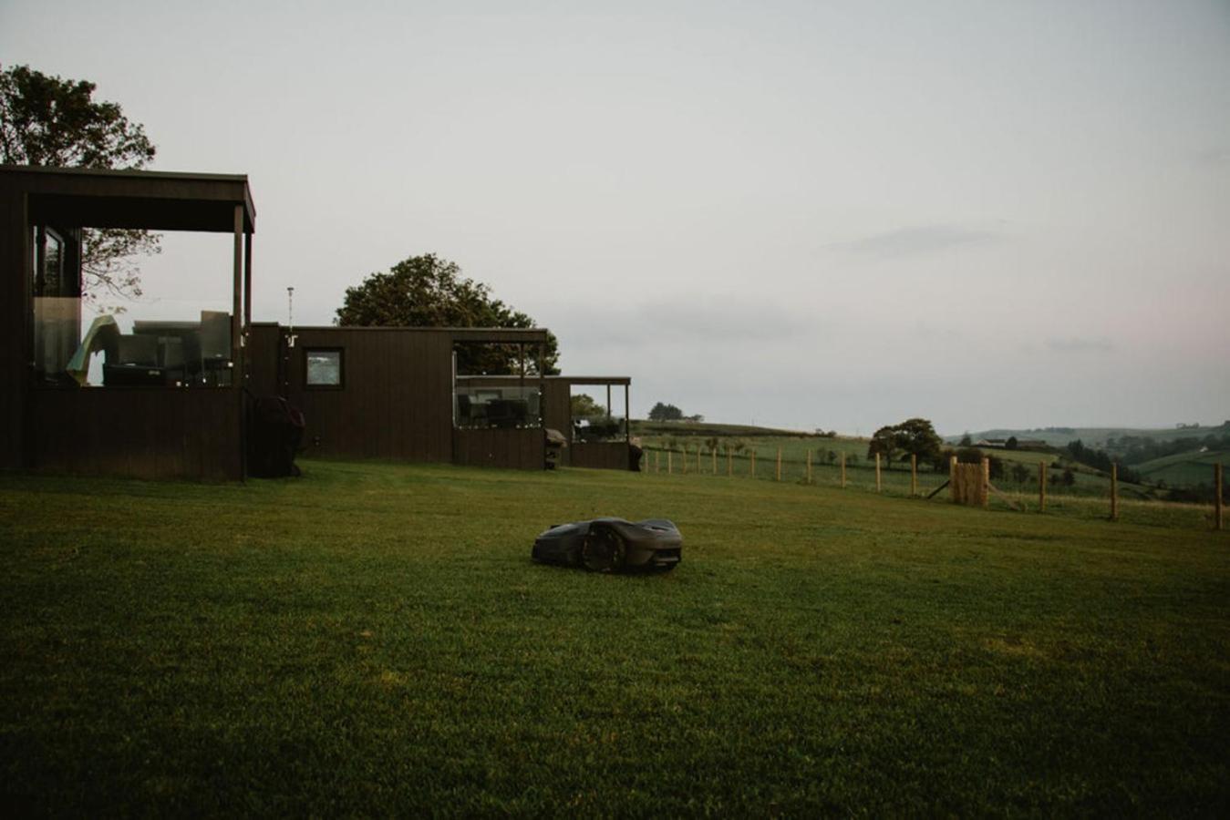 Luxury 2 Bedroom Glamping Pod With Hot Tub At Aganmore Farm Glamping - Pod 2 Ballycastle Bagian luar foto