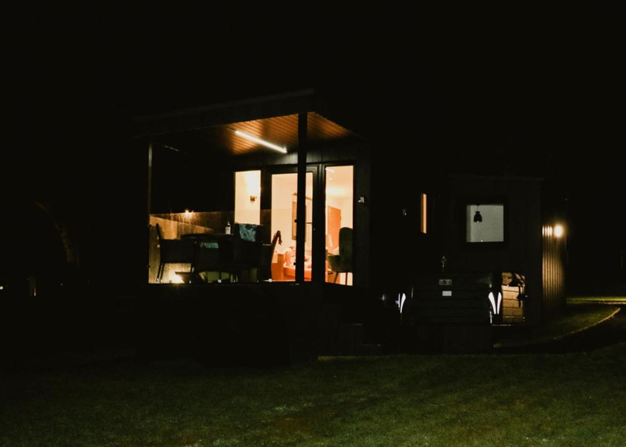 Luxury 2 Bedroom Glamping Pod With Hot Tub At Aganmore Farm Glamping - Pod 2 Ballycastle Bagian luar foto